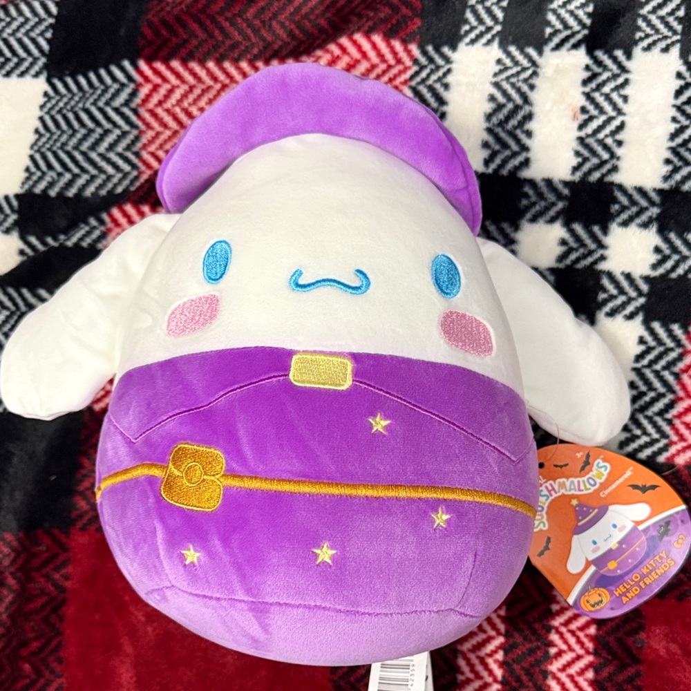 Squishmallows Sanrio cinnamoroll wizard nwt